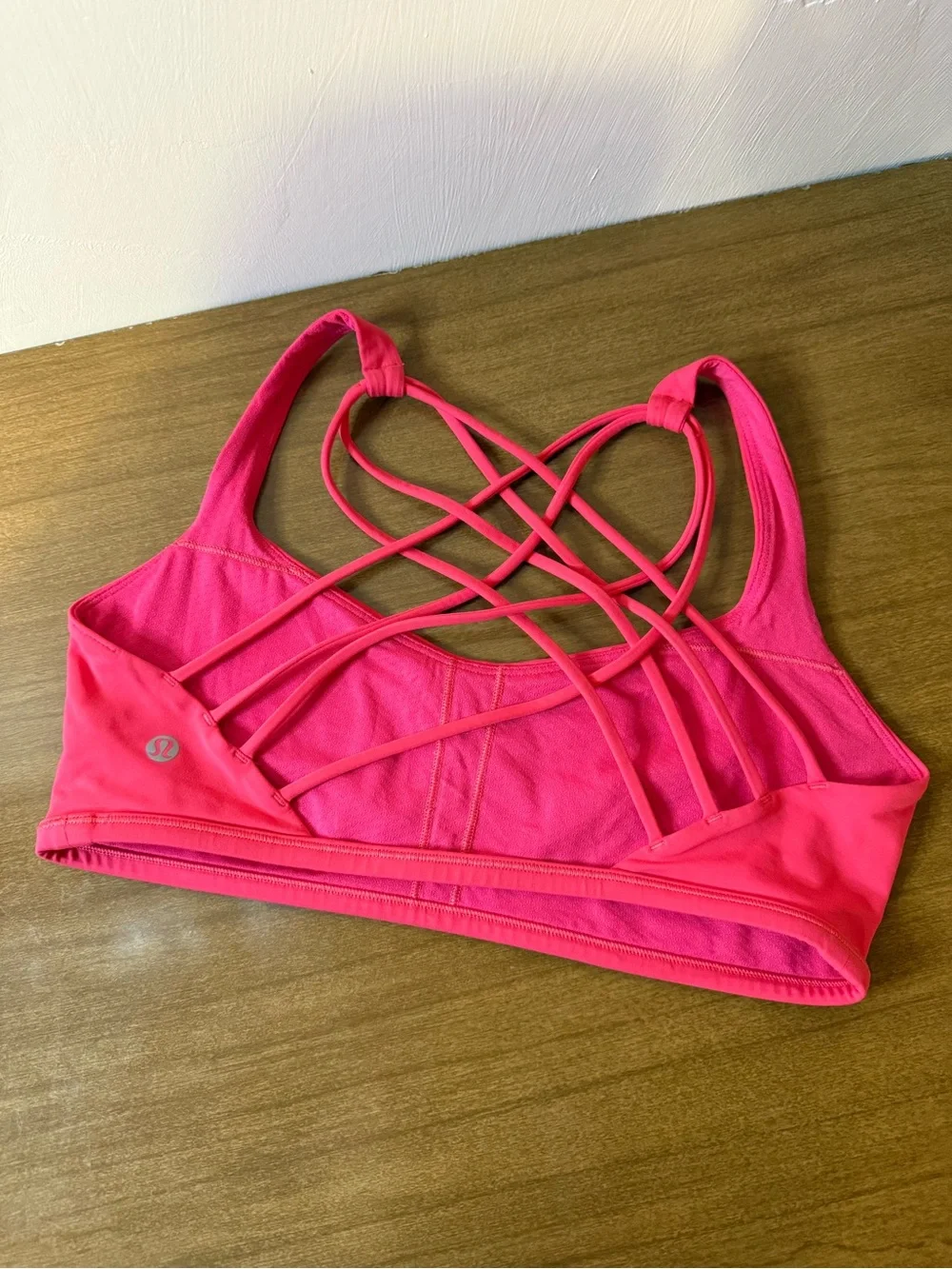 Lululemon Free To Be Bra (Wild) in Heartthrob Pink Size 10 Yoga Light Support